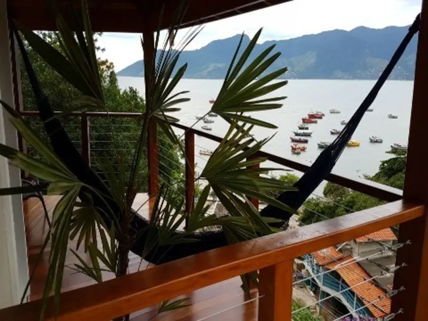 Foto 1 de Casa com 4 quartos à venda, 400m2 em Sao Sebastiao, SP