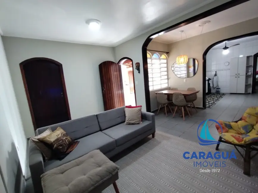 Foto 4 de Casa com 2 quartos à venda, 122m2 em Caraguatatuba - SP