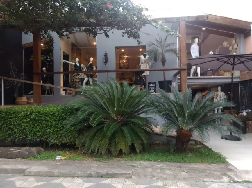 Sala Comercial à venda, 246m2 em Centro, Caraguatatuba - SP - imagem 8 Foto 8 de Sala Comercial à venda, 246m2 em Centro, Caraguatatuba - SP