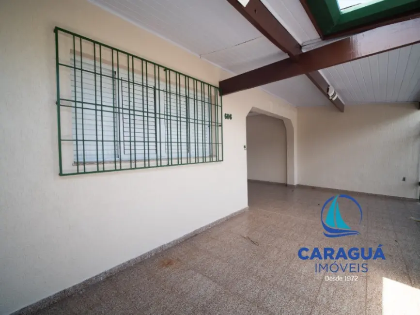 Foto 4 de Casa com 2 quartos para alugar, 150m2 em Centro, Caraguatatuba - SP