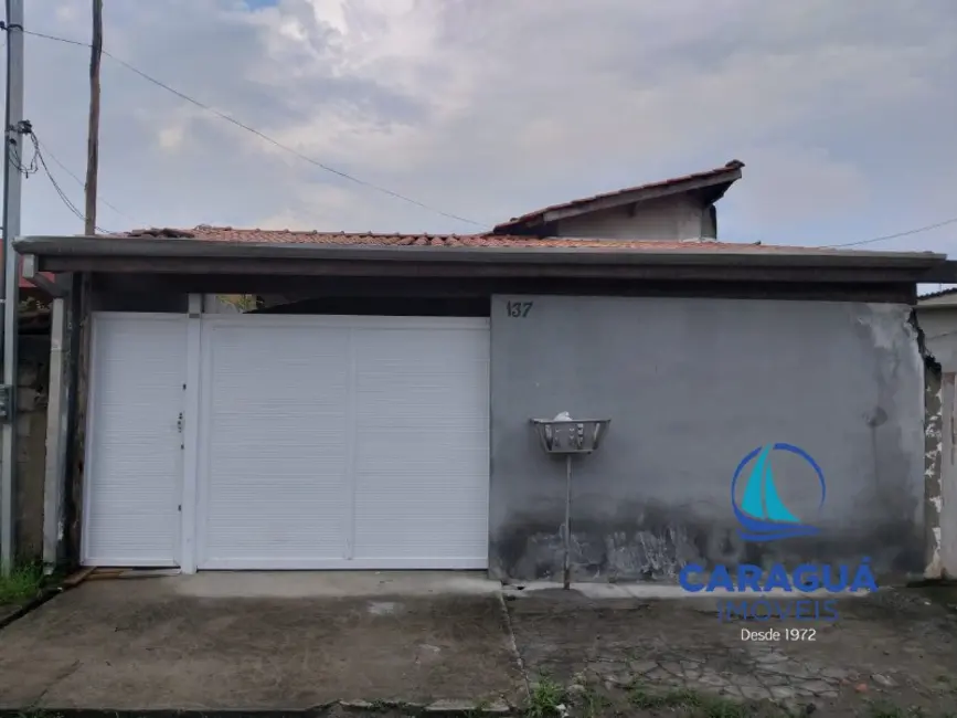 Foto 1 de Casa com 2 quartos à venda, 90m2 em Perequê Mirim, Caraguatatuba - SP
