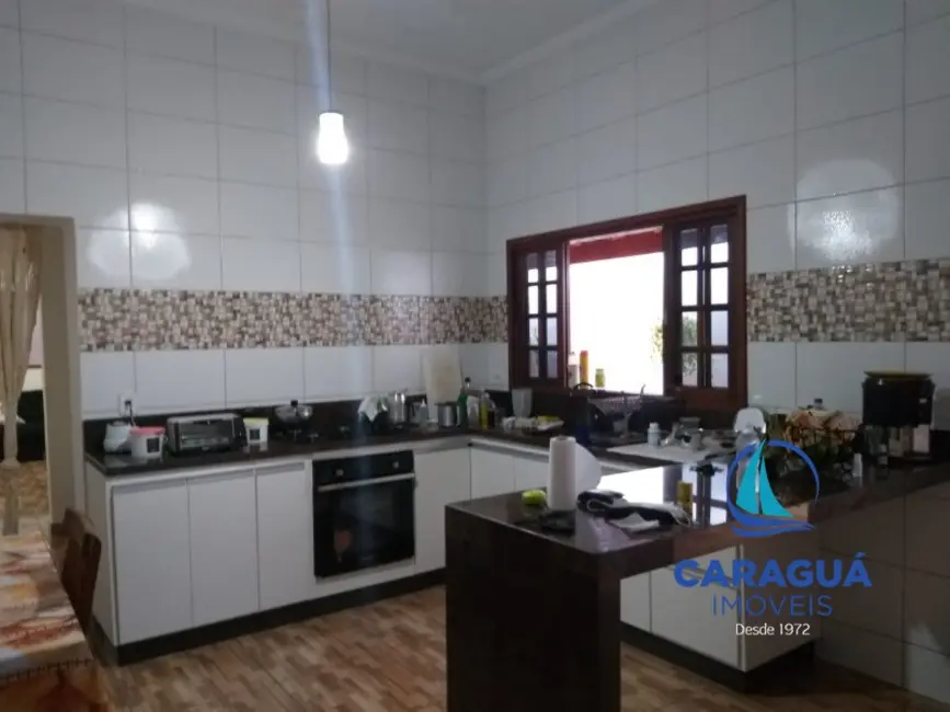 Foto 5 de Casa com 2 quartos à venda, 90m2 em Perequê Mirim, Caraguatatuba - SP
