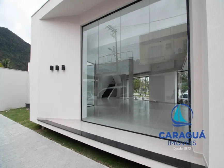 Foto 4 de Sala Comercial para alugar, 300m2 em Sumaré, Caraguatatuba - SP