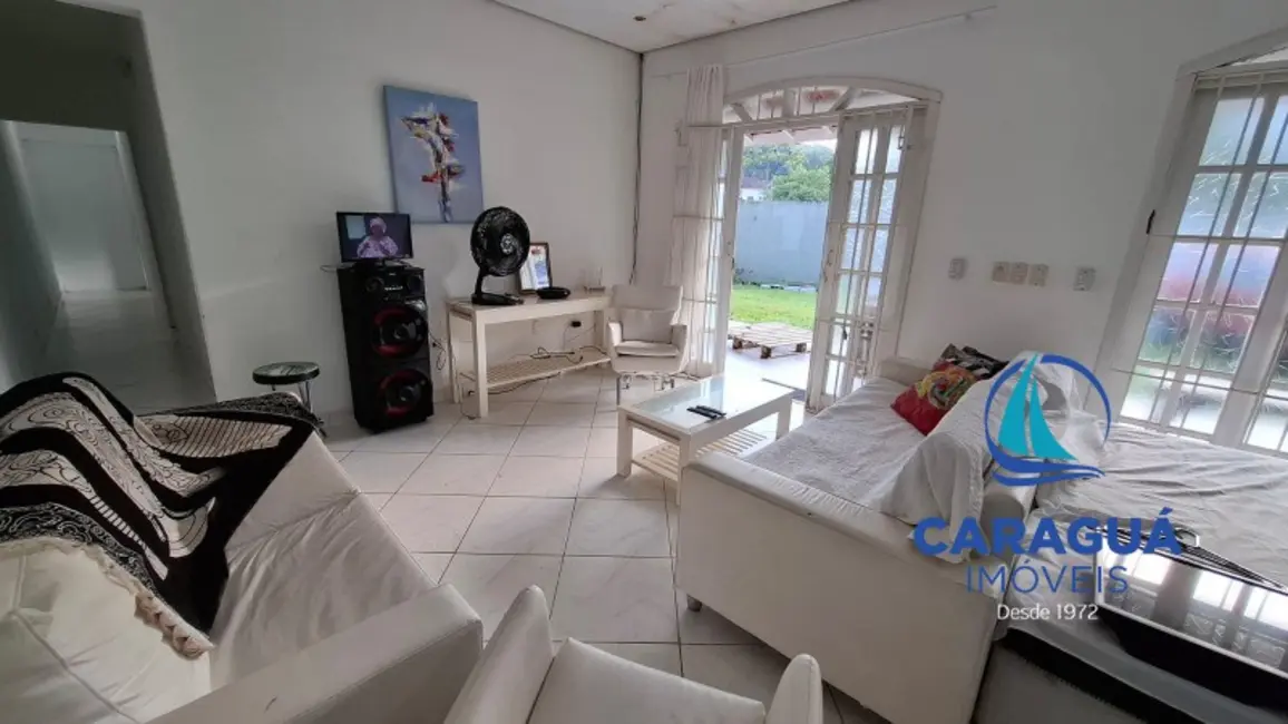 Foto 3 de Sala Comercial com 2 quartos para alugar, 500m2 em Martim de Sá, Caraguatatuba - SP