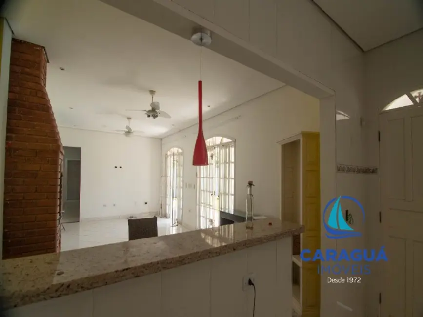 Foto 4 de Sala Comercial com 2 quartos para alugar, 500m2 em Martim de Sá, Caraguatatuba - SP