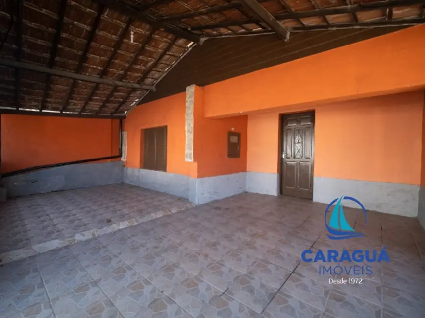 Foto 1 de Casa com 2 quartos para alugar, 70m2 em Centro, Caraguatatuba - SP