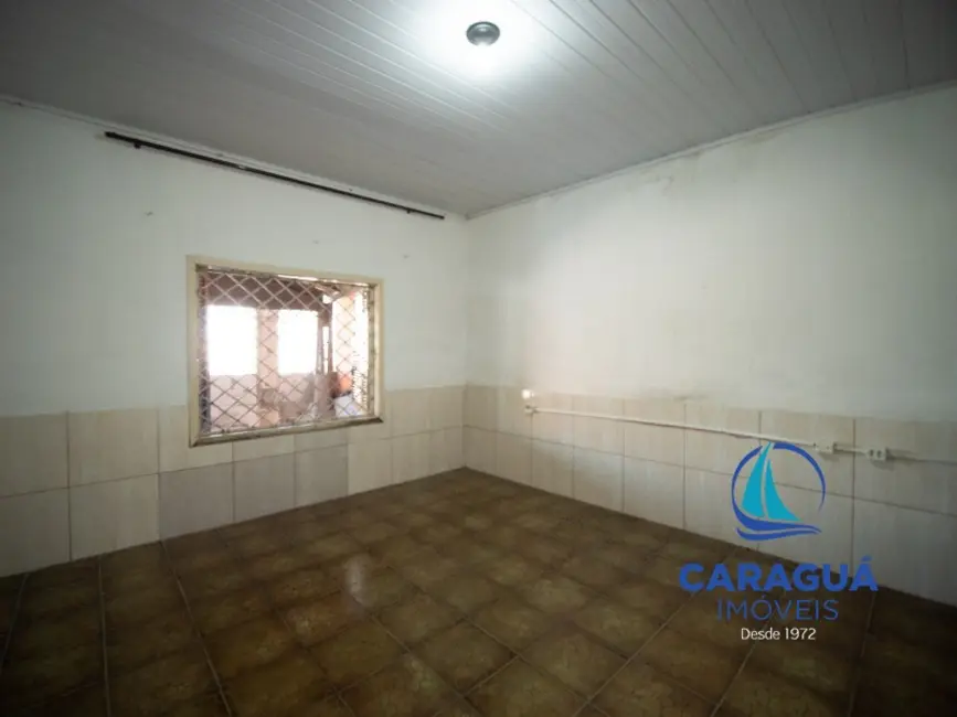 Foto 8 de Casa com 2 quartos para alugar, 70m2 em Centro, Caraguatatuba - SP