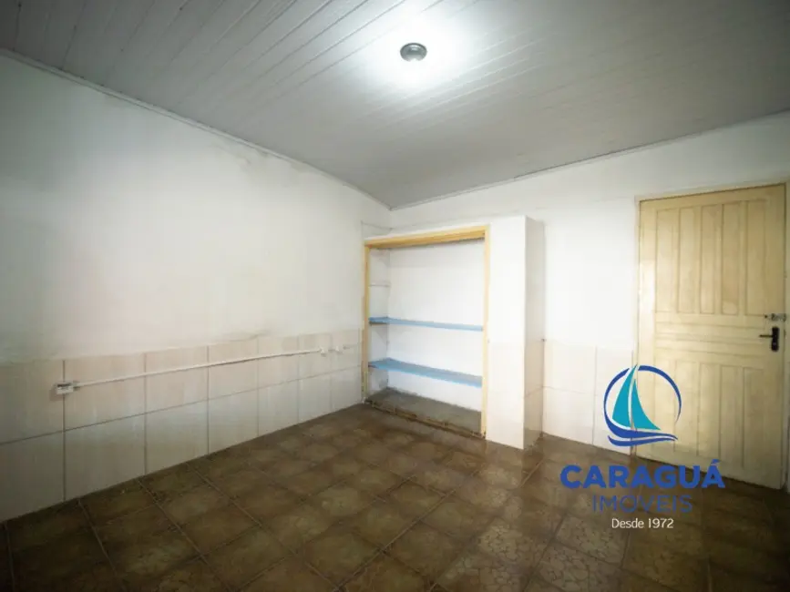 Foto 7 de Casa com 2 quartos para alugar, 70m2 em Centro, Caraguatatuba - SP
