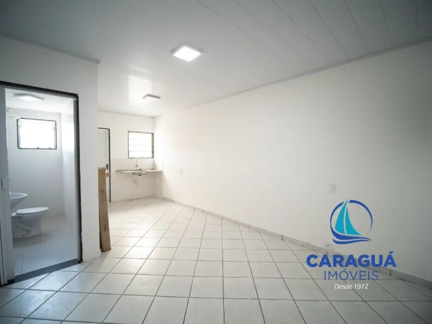 Foto 5 de Kitnet com 1 quarto para alugar, 35m2 em Centro, Caraguatatuba - SP