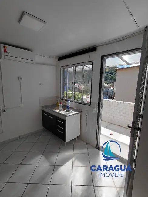 Foto 9 de Kitnet com 1 quarto para alugar, 35m2 em Centro, Caraguatatuba - SP