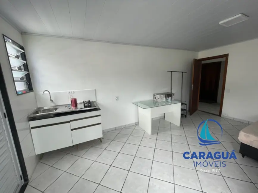 Foto 9 de Kitnet com 1 quarto para alugar, 35m2 em Centro, Caraguatatuba - SP