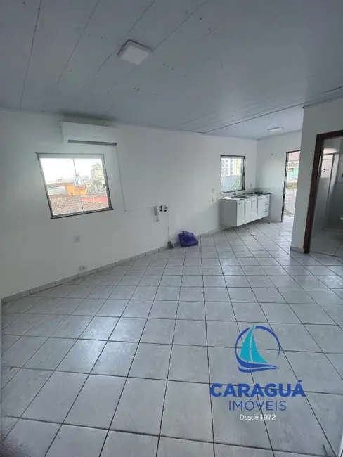 Foto 6 de Kitnet com 1 quarto para alugar, 35m2 em Centro, Caraguatatuba - SP