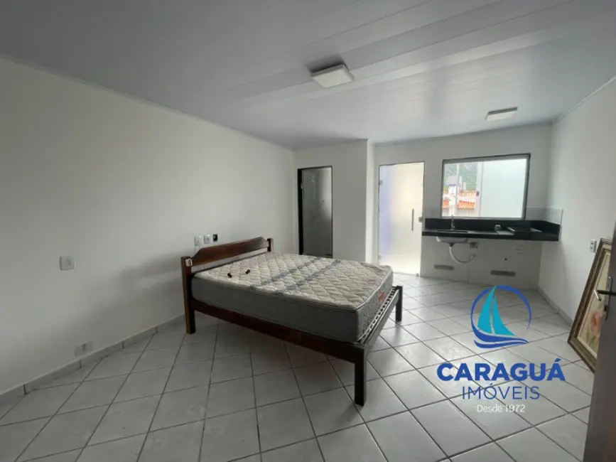 Foto 1 de Kitnet com 1 quarto para alugar, 35m2 em Centro, Caraguatatuba - SP