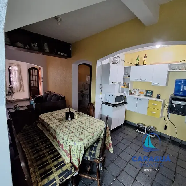 Foto 4 de Casa com 3 quartos à venda, 218m2 em Sumaré, Caraguatatuba - SP