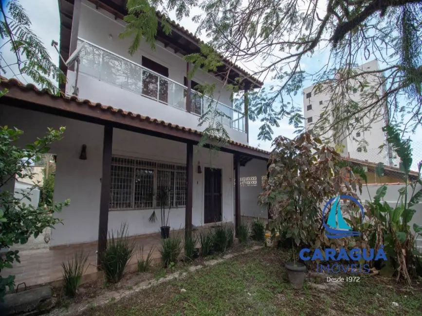 Foto 4 de Casa com 6 quartos à venda, 155m2 em Martim de Sá, Caraguatatuba - SP