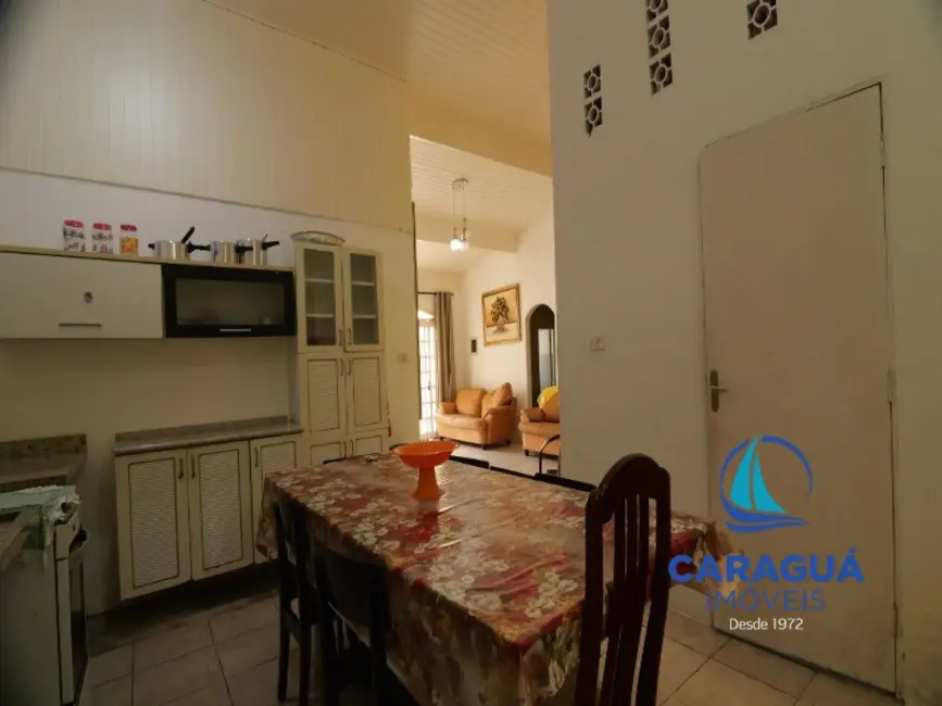 Foto 5 de Casa com 4 quartos para alugar, 136m2 em Sumaré, Caraguatatuba - SP