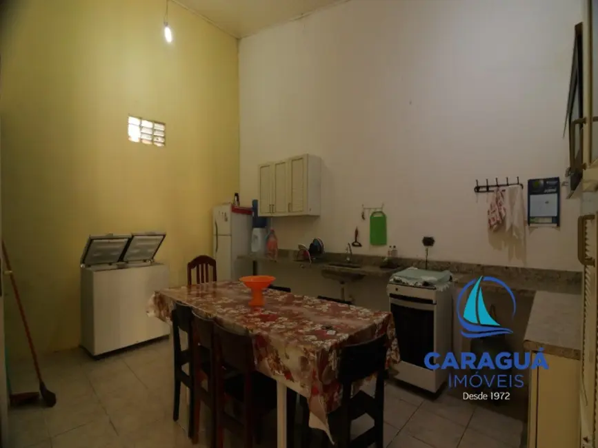 Foto 4 de Casa com 4 quartos para alugar, 136m2 em Sumaré, Caraguatatuba - SP
