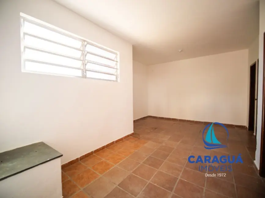 Foto 3 de Casa de Condomínio com 3 quartos para alugar, 90m2 em Caraguatatuba - SP