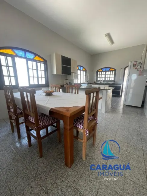 Foto 2 de Casa com 3 quartos à venda e para alugar, 180m2 em Pontal de Santa Marina, Caraguatatuba - SP