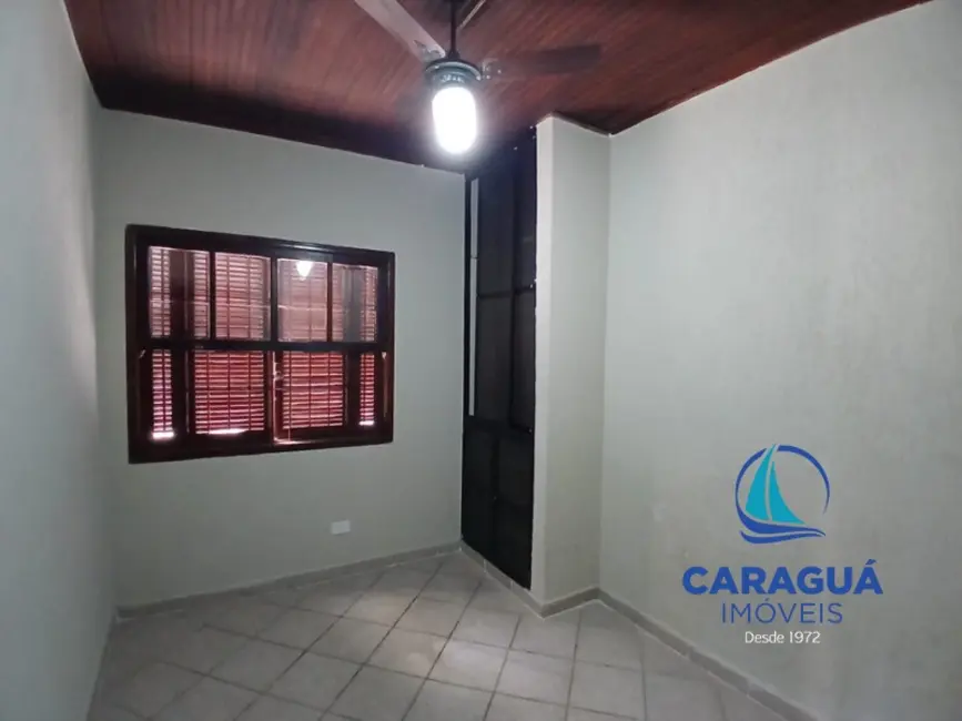 Foto 9 de Casa com 4 quartos para alugar, 250m2 em Sumaré, Caraguatatuba - SP
