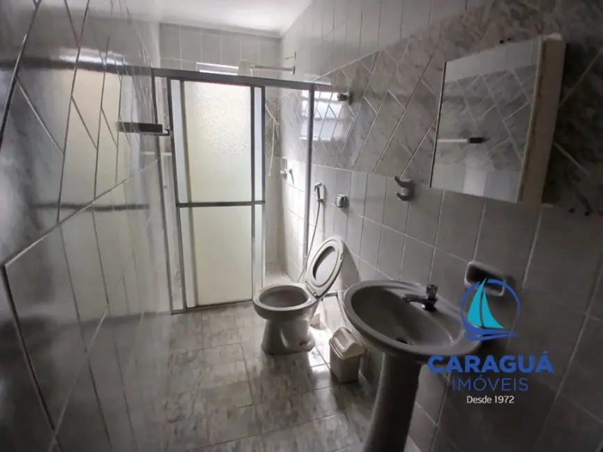 Foto 4 de Casa com 4 quartos para alugar, 250m2 em Sumaré, Caraguatatuba - SP