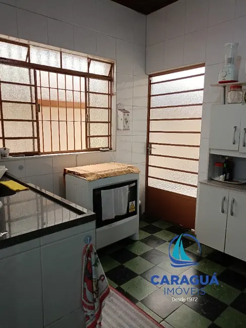 Foto 5 de Casa com 3 quartos à venda, 102m2 em Centro, Caraguatatuba - SP