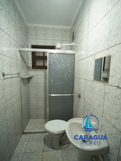 Foto 2 de Casa com 2 quartos para alugar, 90m2 em Jardim Terralão, Caraguatatuba - SP