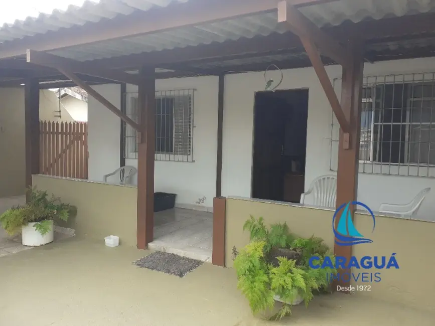 Foto 3 de Casa com 2 quartos à venda, 141m2 em Caraguatatuba - SP