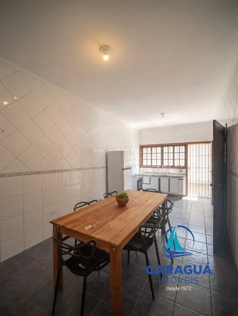 Foto 6 de Casa com 5 quartos à venda e para alugar, 266m2 em Centro, Caraguatatuba - SP