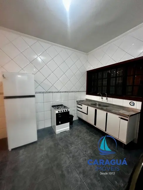 Foto 5 de Casa com 5 quartos à venda e para alugar, 266m2 em Centro, Caraguatatuba - SP