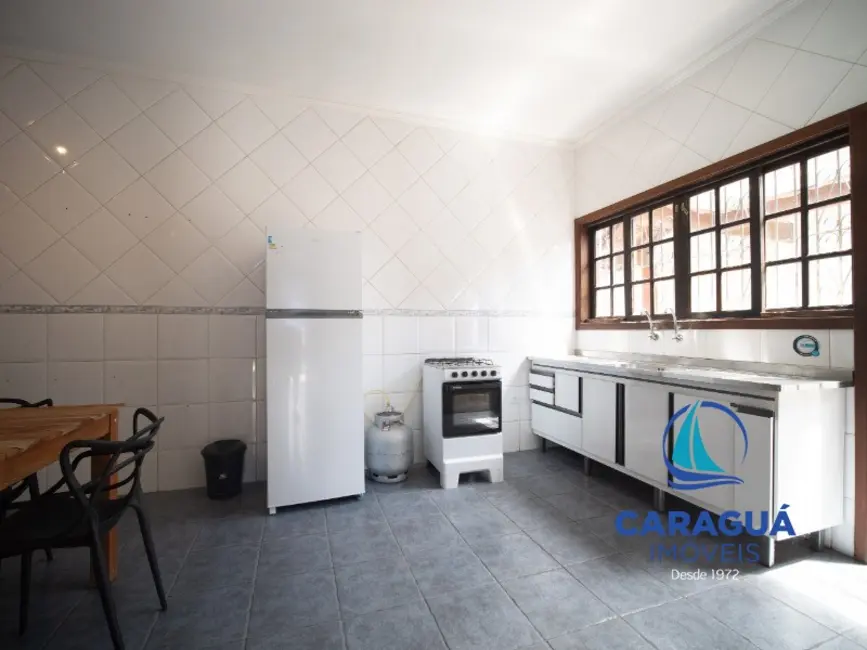 Foto 7 de Casa com 5 quartos à venda e para alugar, 266m2 em Centro, Caraguatatuba - SP