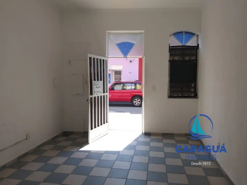 Foto 2 de Sala Comercial para alugar, 30m2 em Centro, Caraguatatuba - SP