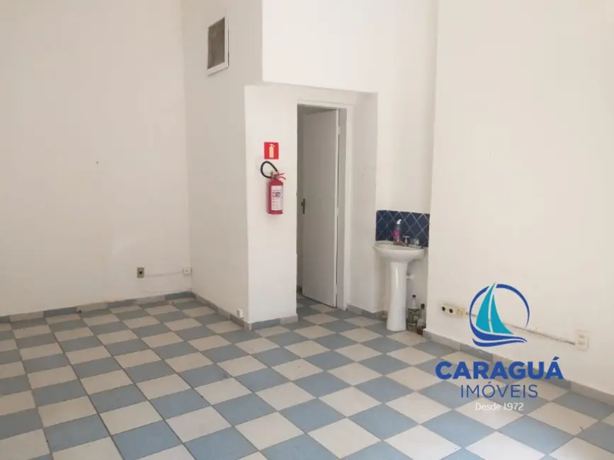 Foto 4 de Sala Comercial para alugar, 30m2 em Centro, Caraguatatuba - SP
