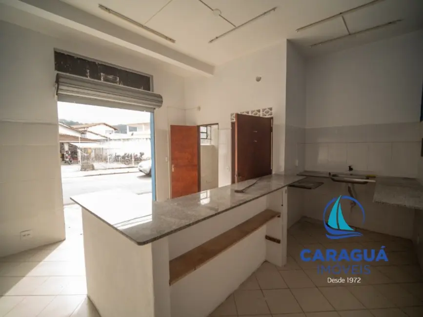 Foto 3 de Loja para alugar, 35m2 em Centro, Caraguatatuba - SP