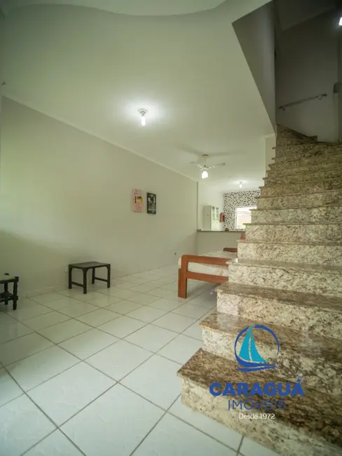 Foto 3 de Casa com 2 quartos para alugar, 110m2 em Sumaré, Caraguatatuba - SP