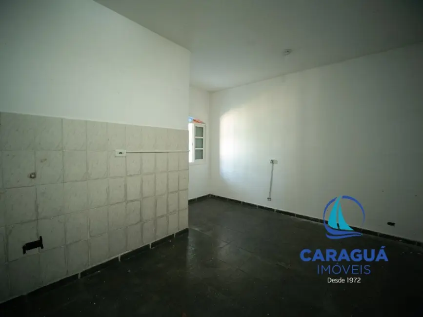 Casa com 4 quartos para alugar, 160m2 em Indaiá, Caraguatatuba - SP - imagem 8 Foto 8 de Casa com 4 quartos para alugar, 160m2 em Indaiá, Caraguatatuba - SP