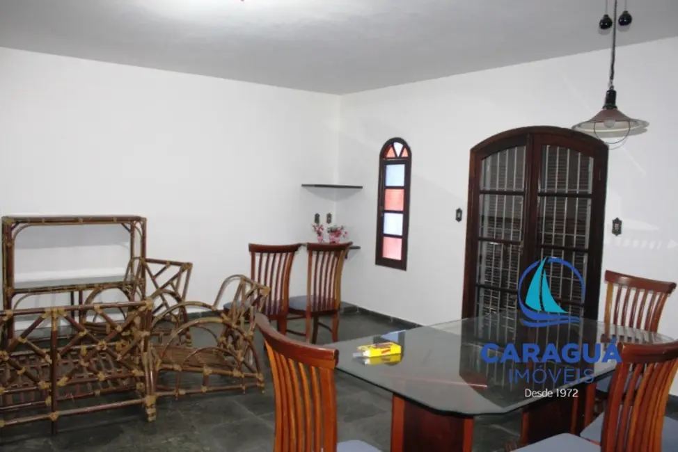 Foto 6 de Casa com 3 quartos para alugar, 160m2 em Indaiá, Caraguatatuba - SP