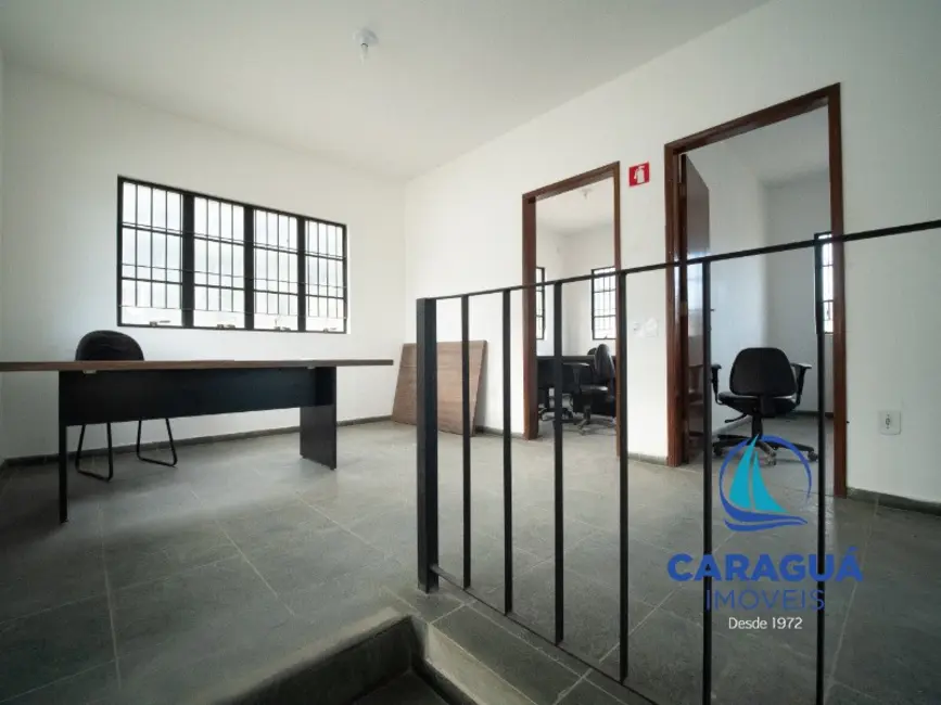 Foto 7 de Armazém / Galpão para alugar, 300m2 em Sumaré, Caraguatatuba - SP