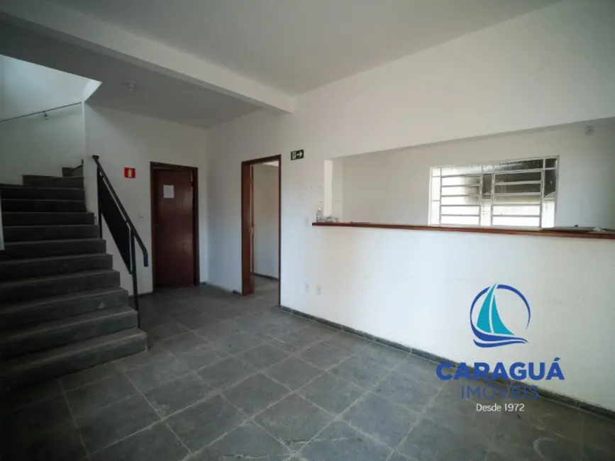 Foto 4 de Armazém / Galpão para alugar, 300m2 em Sumaré, Caraguatatuba - SP