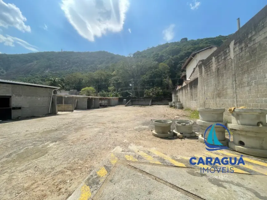 Foto 3 de Armazém / Galpão para alugar, 300m2 em Sumaré, Caraguatatuba - SP