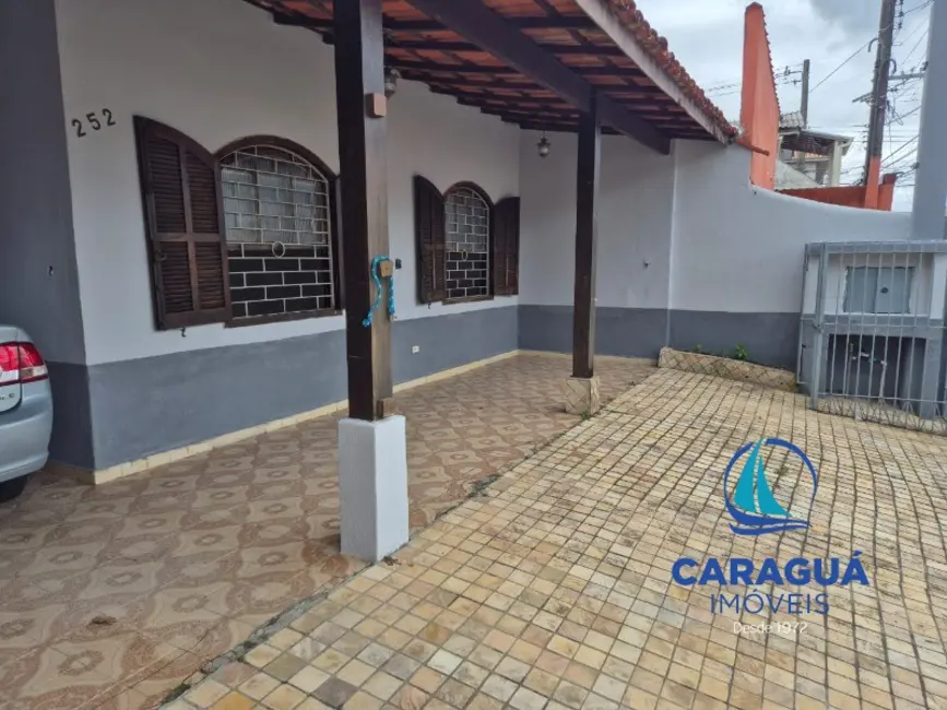 Foto 1 de Casa com 3 quartos à venda, 131m2 em Centro, Caraguatatuba - SP