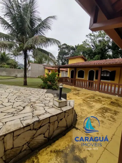 Foto 9 de Casa com 5 quartos para alugar, 450m2 em Caraguatatuba - SP