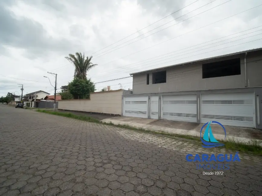 Foto 6 de Casa com 1 quarto para alugar, 50m2 em Indaiá, Caraguatatuba - SP