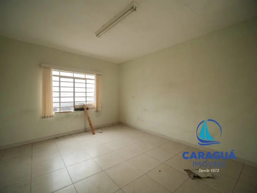 Foto 2 de Loja para alugar, 150m2 em Jardim Primavera, Caraguatatuba - SP