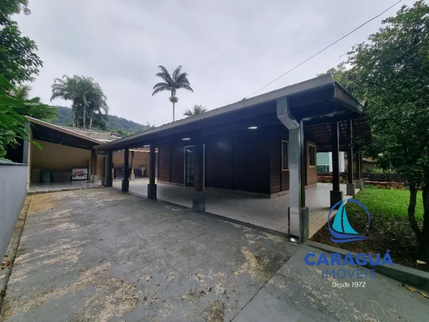Foto 2 de Casa com 3 quartos para alugar, 160m2 em Park Imperial, Caraguatatuba - SP