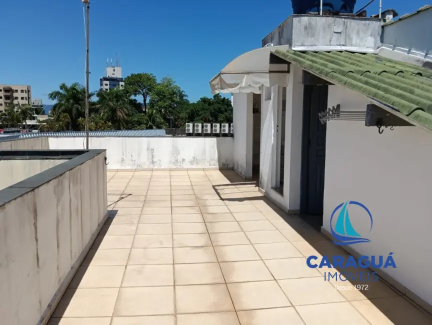 Foto 9 de Casa com 2 quartos à venda, 90m2 em Centro, Caraguatatuba - SP