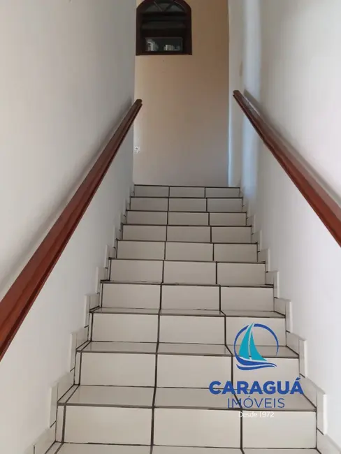 Foto 2 de Casa com 2 quartos à venda, 90m2 em Centro, Caraguatatuba - SP