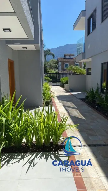 Foto 2 de Casa de Condomínio com 2 quartos à venda, 84m2 em Cidade Jardim, Caraguatatuba - SP