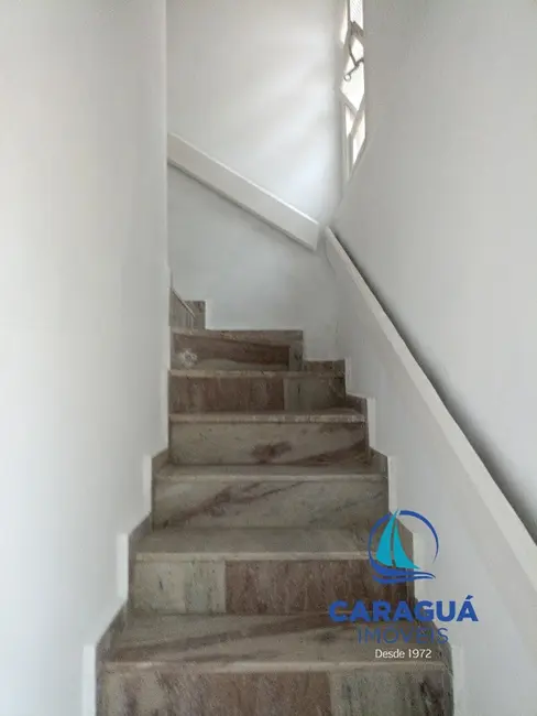 Foto 3 de Casa com 2 quartos para alugar, 70m2 em Sumaré, Caraguatatuba - SP