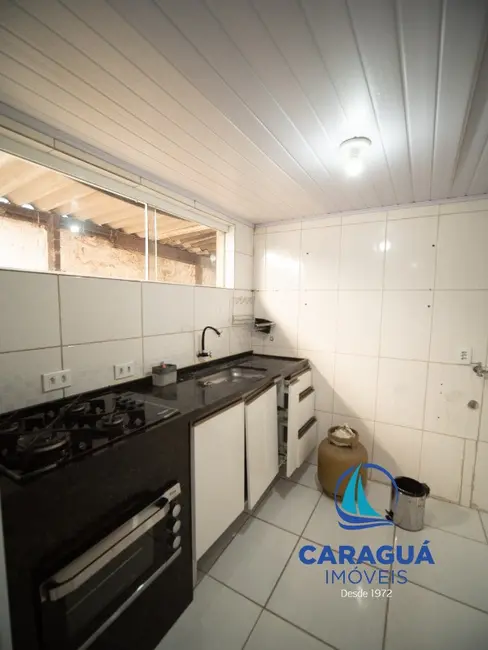 Foto 1 de Kitnet com 1 quarto para alugar, 30m2 em Sumaré, Caraguatatuba - SP